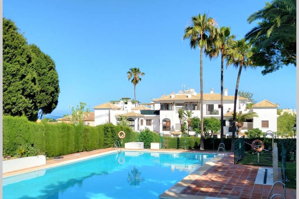 Dona Carlota Gardens, Sea Views, Pool, Restaurant Lejlighed Torremolinos Eksteriør billede