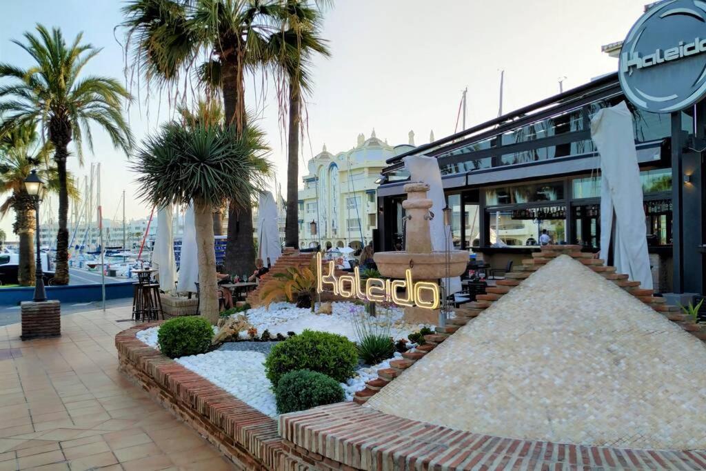 Dona Carlota Gardens, Sea Views, Pool, Restaurant Lejlighed Torremolinos Eksteriør billede